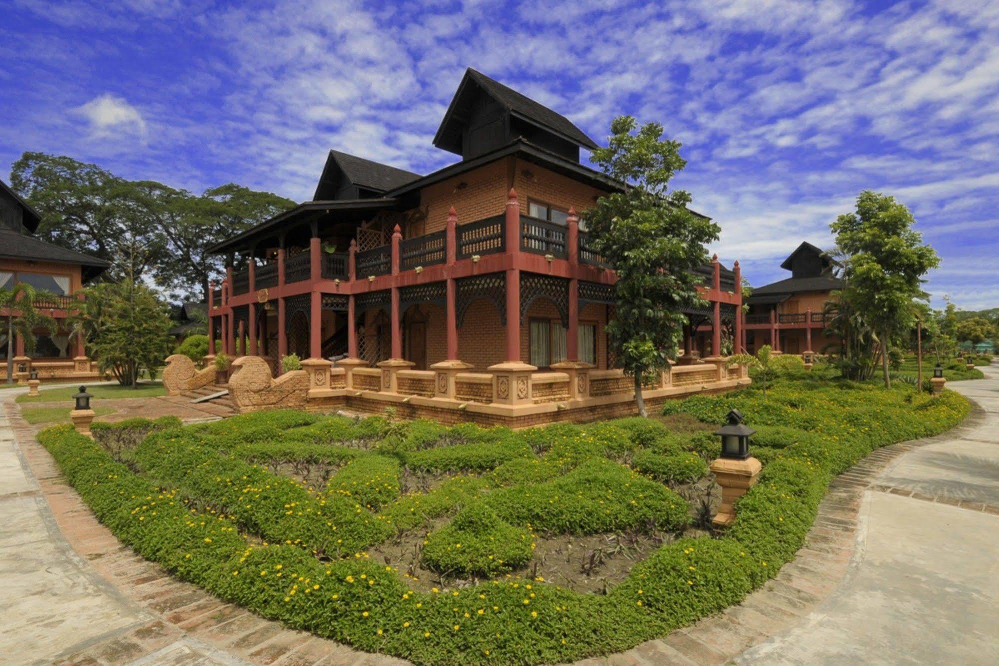 Kma Kaytumadi Hotel Taungoo Zewnętrze zdjęcie