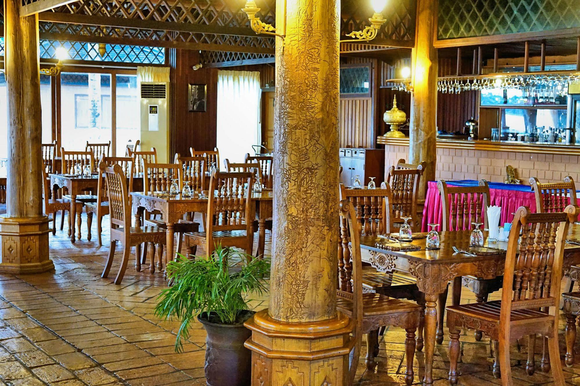 Kma Kaytumadi Hotel Taungoo Zewnętrze zdjęcie