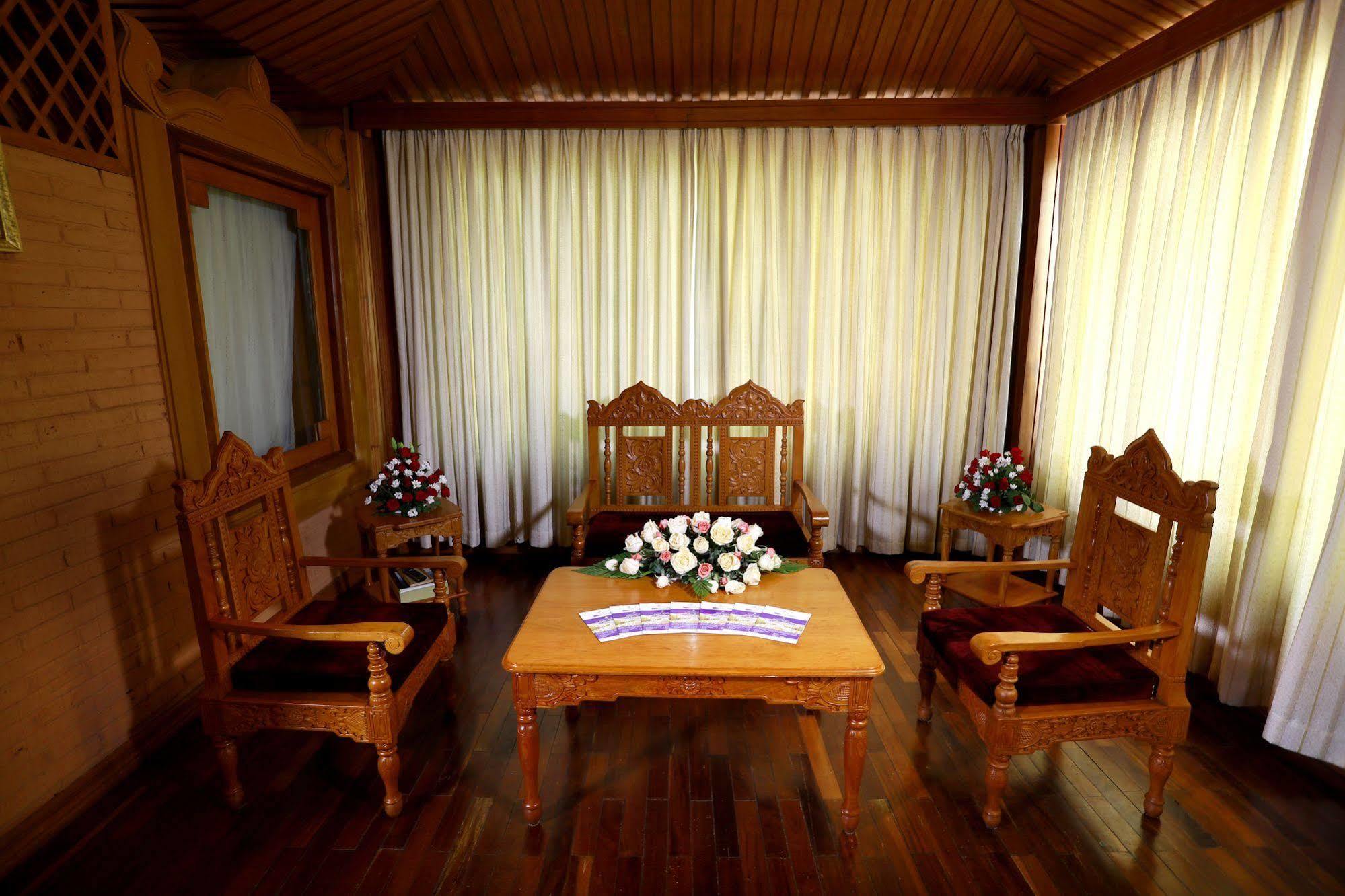 Kma Kaytumadi Hotel Taungoo Zewnętrze zdjęcie