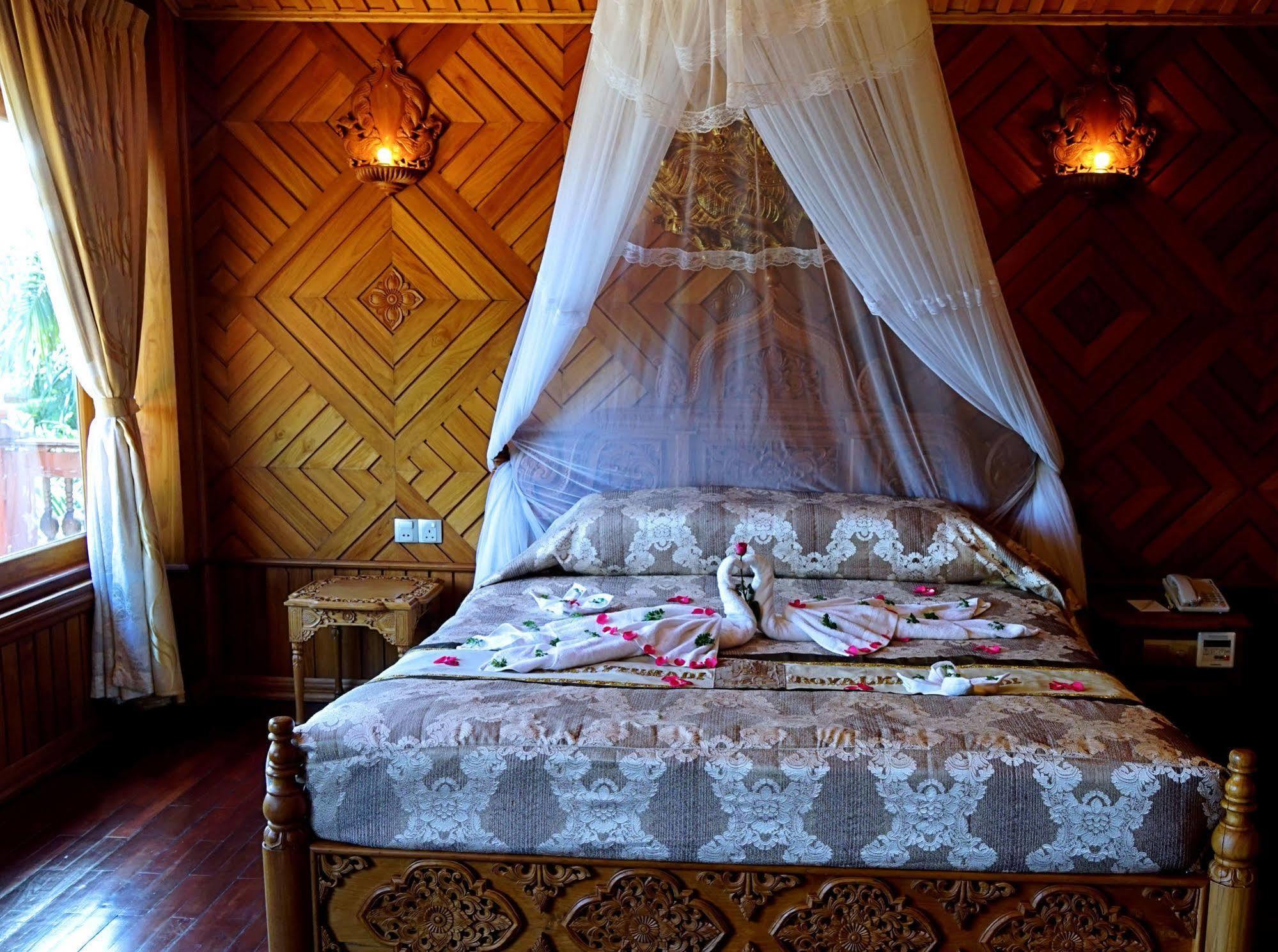 Kma Kaytumadi Hotel Taungoo Zewnętrze zdjęcie